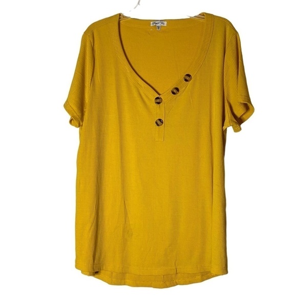 Paper Tee Women’s Pullover Plus Size Top - Picture 1 of 6